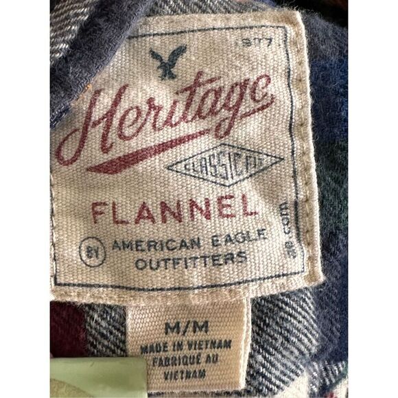 American Eagle Shirt Mens Blue Red Tan Plaid Long Sleeve Button Up Sz Medium - Picture 2 of 6